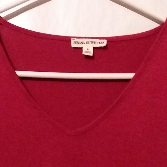 Zenana Outfitters Red Soft Short Sleeve Top Small - Picture 2 of 2